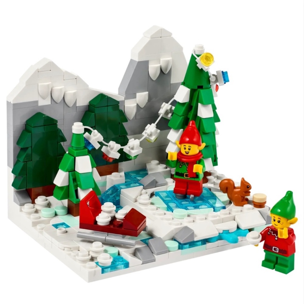 LEGO Winter Elves Scene 40564
NWT
NIB